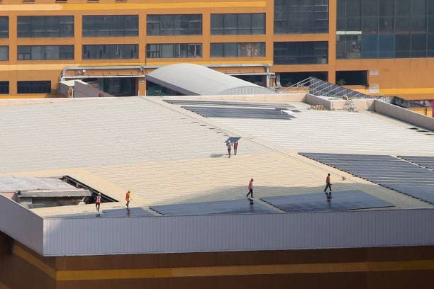 Here are 5 tips to help you find the best commercial roofing company